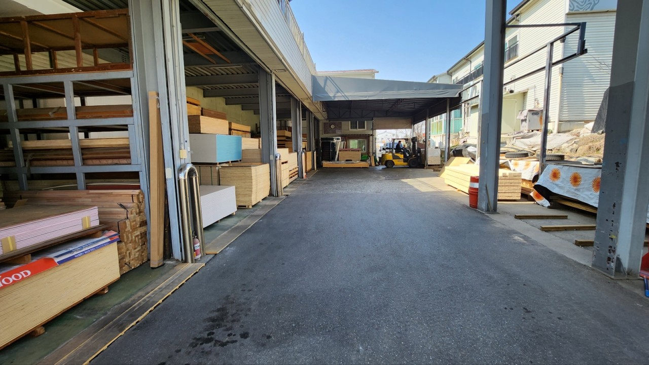 하예성합판 내부 전경